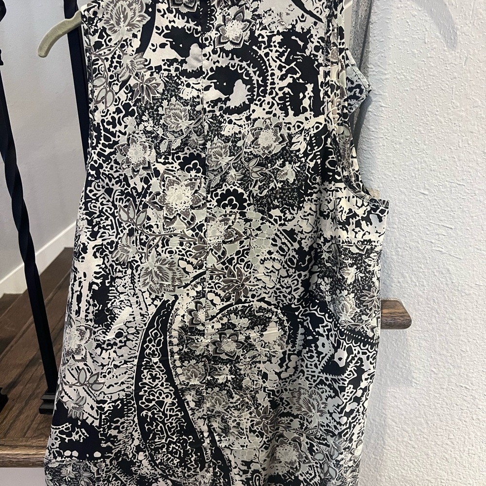Banana Republic blouse